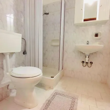 Deza Appartement *
